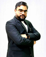 Dr. Farrukh Khan